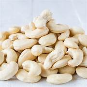 Kaju (Cashew Nuts) – Premium Quality, Fresh & Nutritious 2.5 Kg